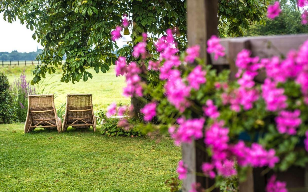 Bed & Breakfast "Bij Lucie" Wijtgaard Exteriör bild
